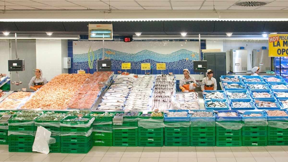 El pescado sin espinas que arrasa en Mercadona: ayuda al corazón, fortalece el sistema inmune y ahora está más barato