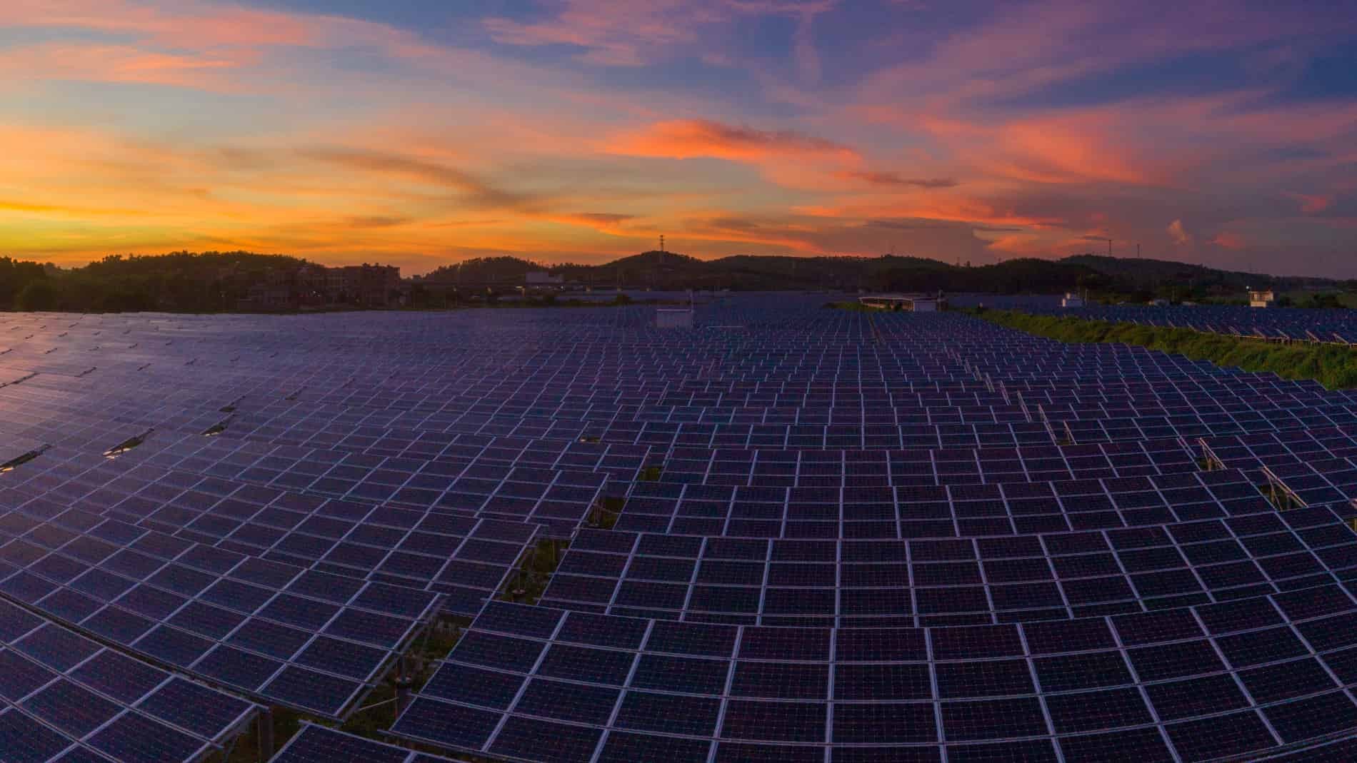 Irán entrenó una Inteligencia Artificial para predecir el futuro del Mediterráneo y el resultado es claro: España será el país líder en energía solar