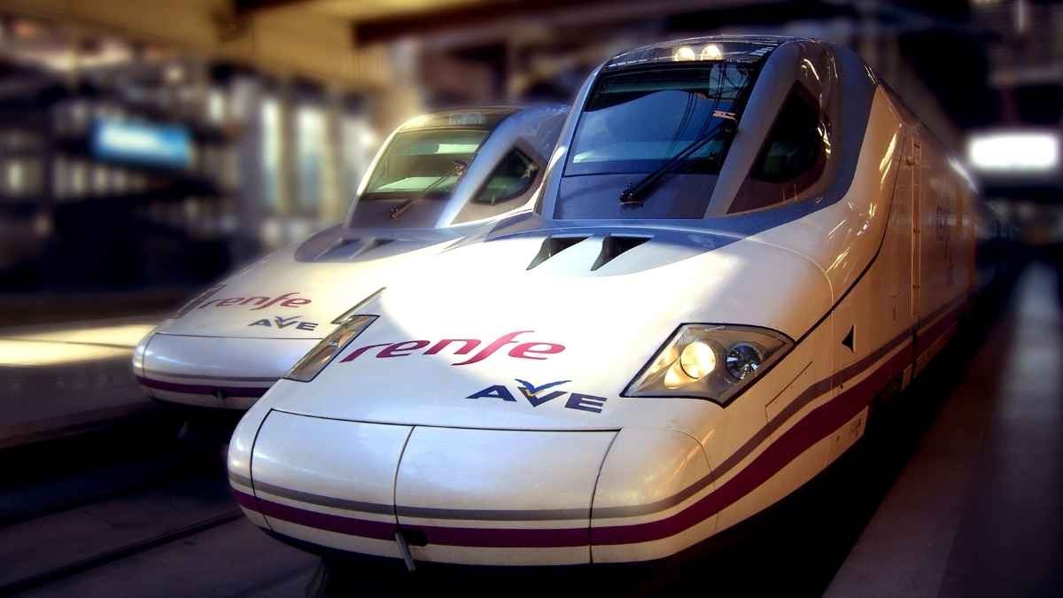 Renfe lanza una nueva promoción y baja el precio de estos billetes a 9 euros