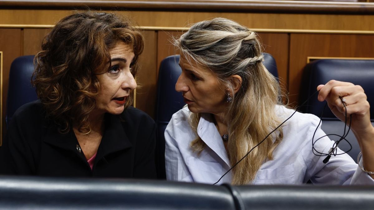 Yolanda Díaz asegura que ella ha hecho “lo que tenía que hacer” y que están “a resultas” de que Hacienda aclare “de una vez por todas” la tributación del SMI