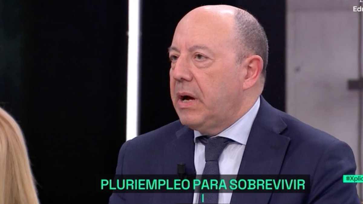 Gonzalo Bernardos acusa a los jóvenes de no ahorrar por ir demasiado a restaurantes y de viaje: “para divertirse, no es imprescindible gastar mucho dinero”