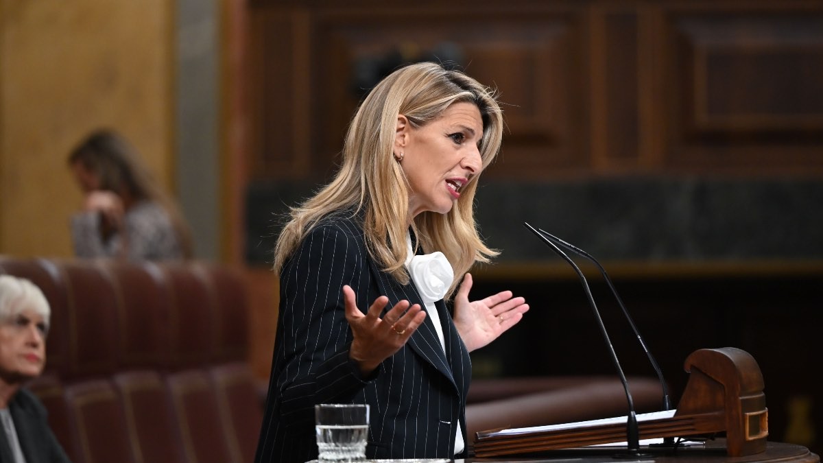 Yolanda Díaz avisa de que irá al Congreso si la tributación del SMI no se resuelve dentro del Gobierno