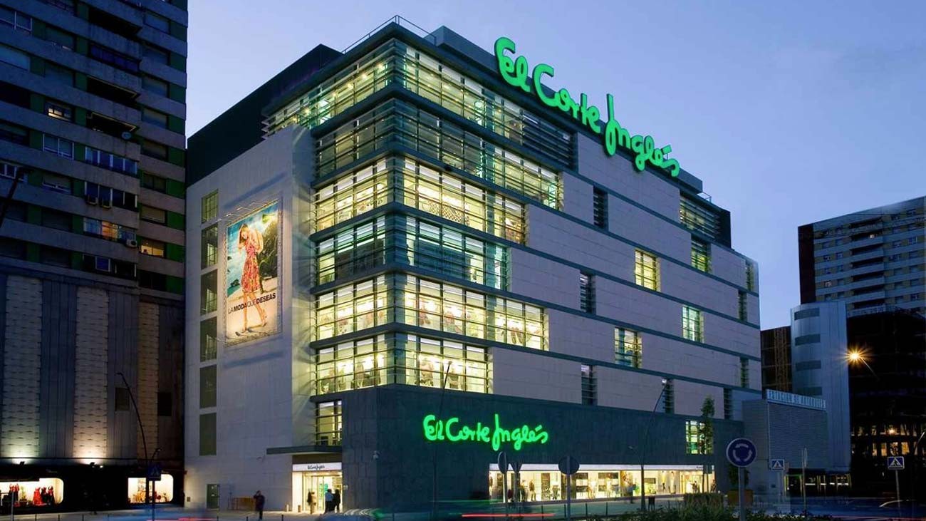Ofertas de empleo en El Corte Inglés con sueldo de hasta 2.000 euros