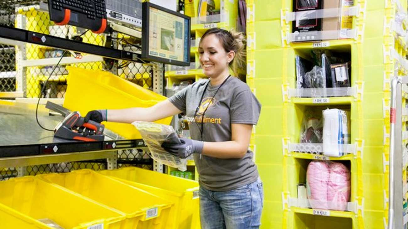Amazon amplía plantilla y lanza una oferta de empleo con más de 300 puestos de trabajo en reparto y almacén