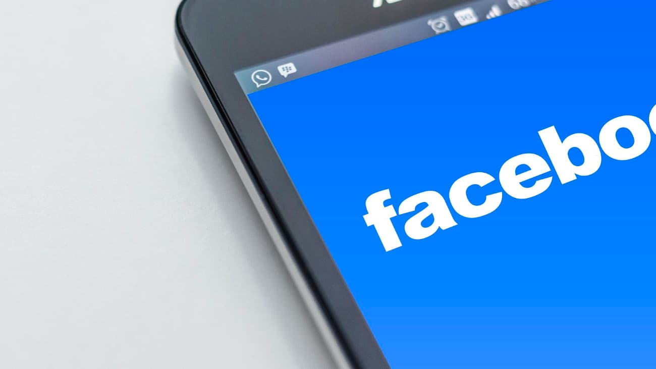 ¿Cómo puedo eliminar mi cuenta de Facebook definitivamente?