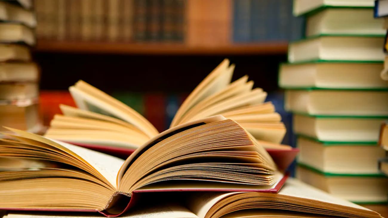 7 libros imprescindibles para regalar en el Día del Libro