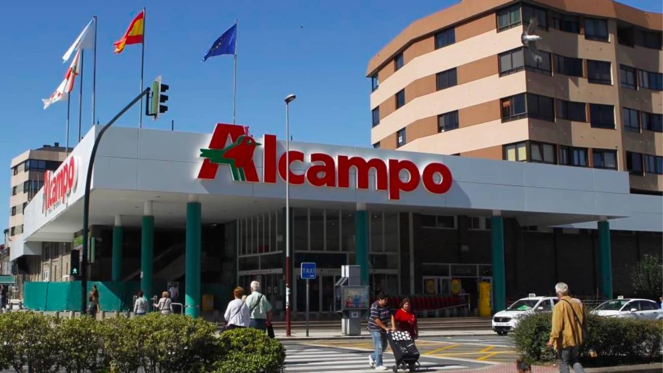 Alcampo lanza una macro oferta de empleo con 100 vacantes para su nuevo supermercado en Vigo