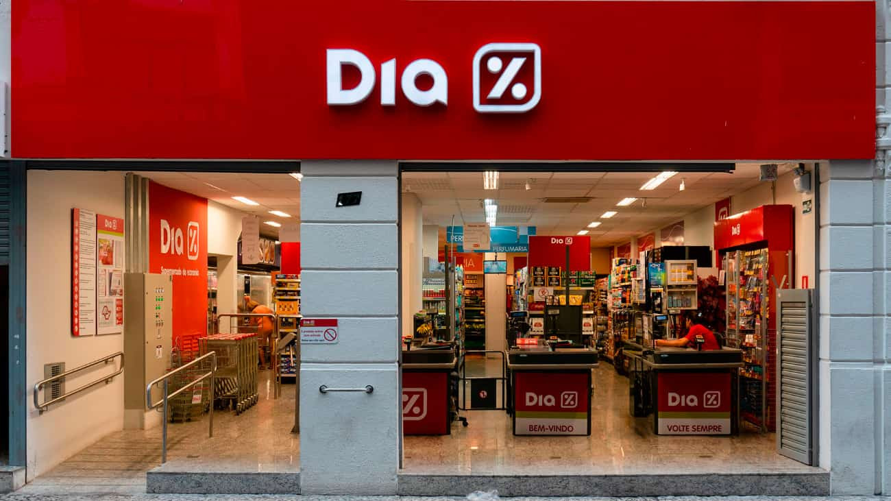DIA oferta empleos para la próxima campaña con sueldos  de 1.270 euros: cómo apuntarse a la bolsa de trabajo