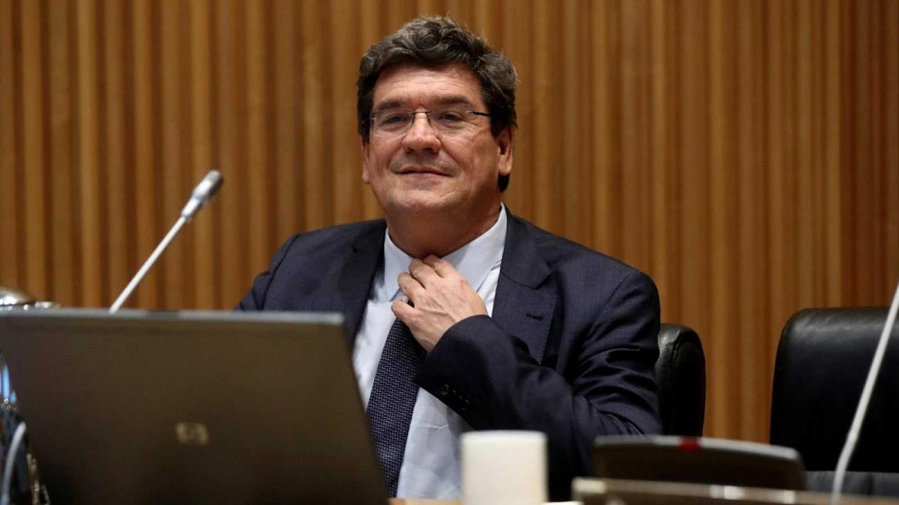 Escrivá plantea una prejubilación máxima de 2.140 euros en la reforma de las pensiones