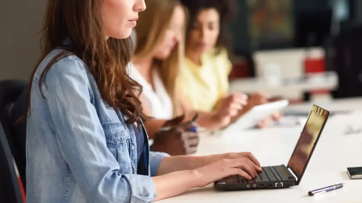 Cursos del SEPE gratis y online para desempleados: más de 1.000 ofertas formativas