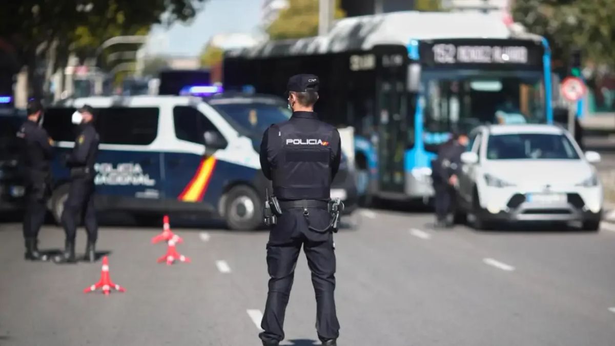 Oposiciones Policía Nacional 2021: plazas, requisitos, sueldo y cómo inscribirse