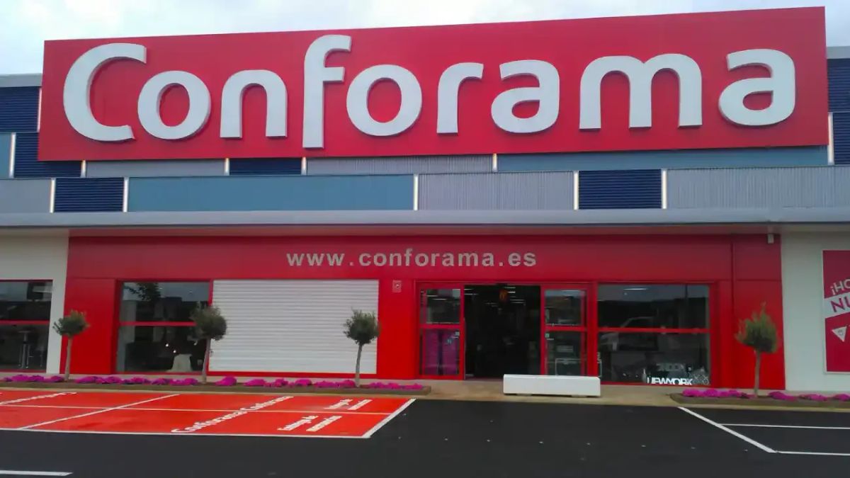 La tienda de muebles Conforama abre nueva tienda en Córdoba