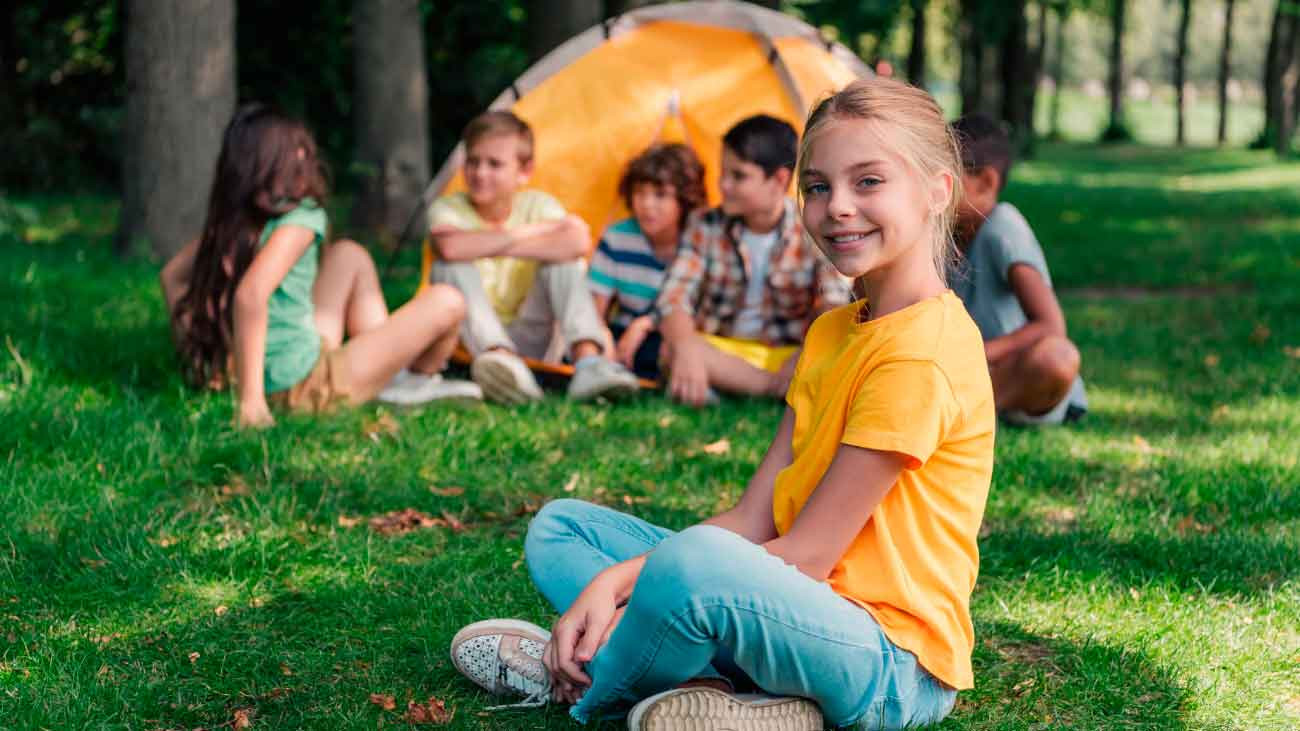 7 beneficios de llevar a nuestro hijo a un campamento de verano