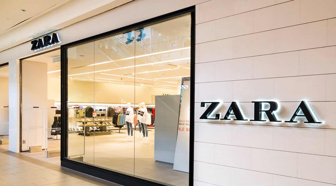 Zara arranca sus rebajas de verano 2021 y necesita nuevos dependientes para sus tiendas