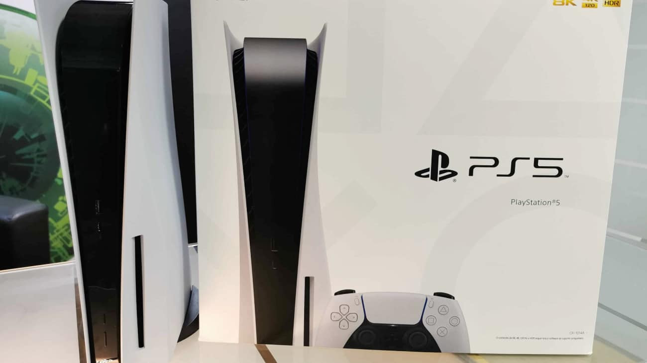 Amazon vende la PS5 pero cuidado con el precio, 1.070 euros