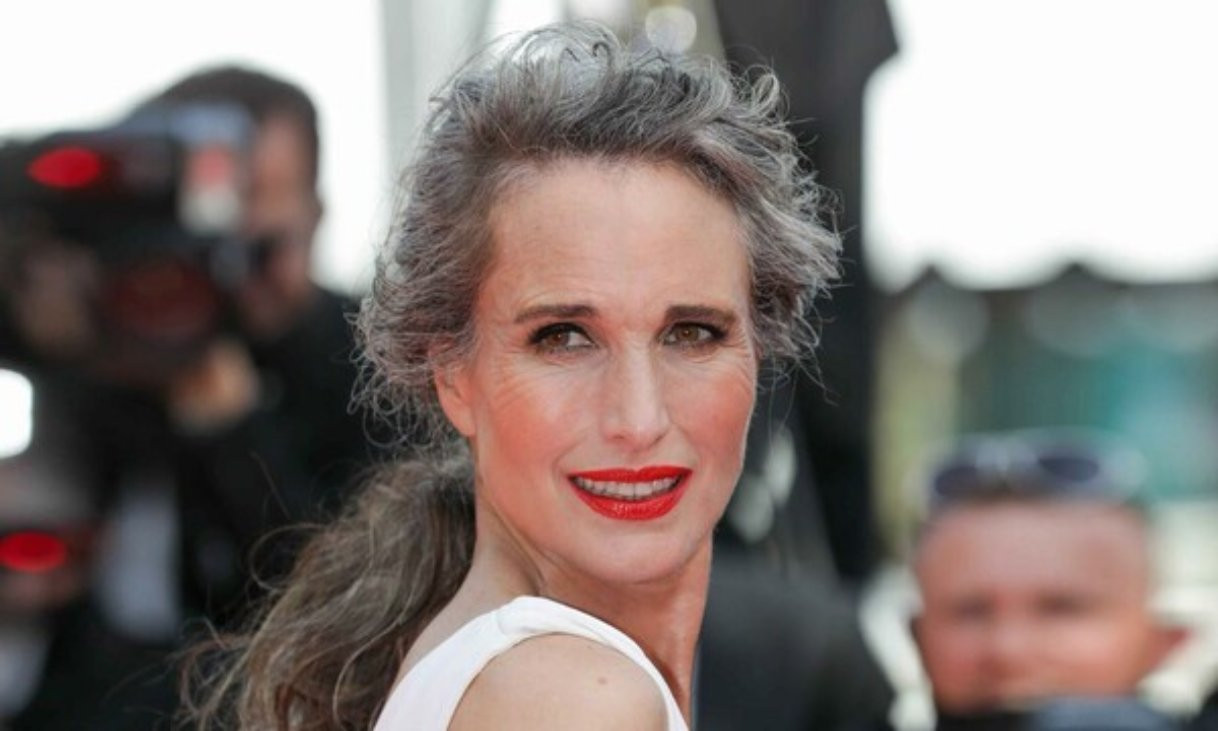 ‘Grey Blending’: por qué las canas entre las famosas es la última tendencia