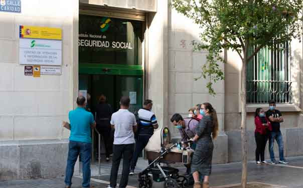 oficina seguridad social baja maternidad 