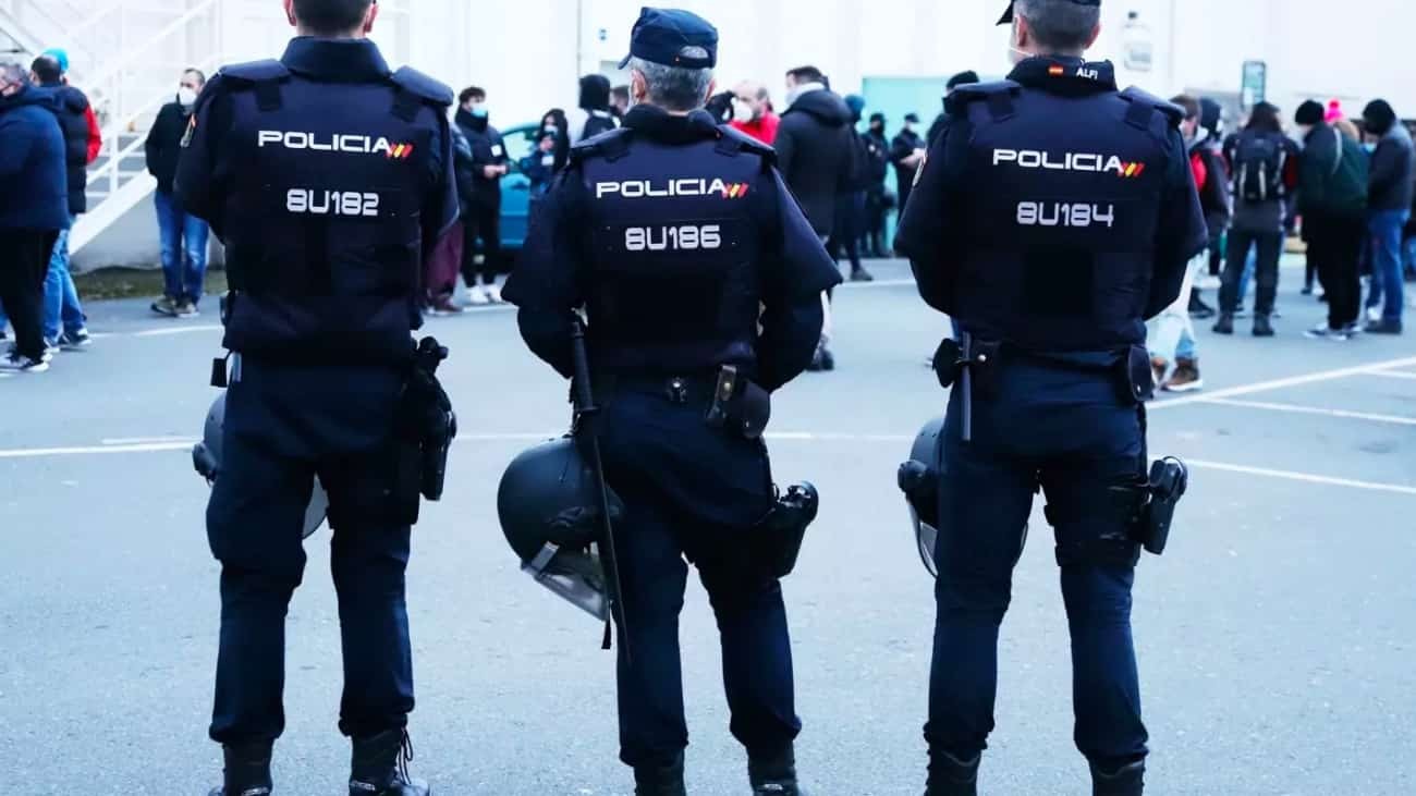 Cómo presentar la instancia a las oposiciones a Policía Nacional