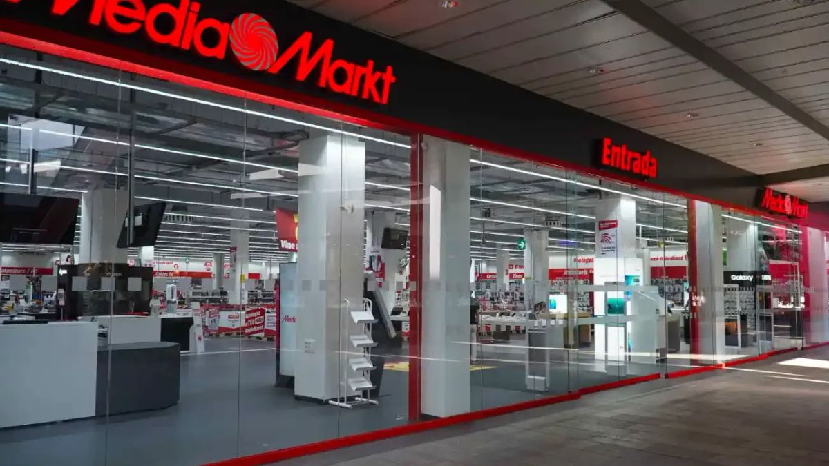 MediaMarkt oferta 100 empleos en Vallecas