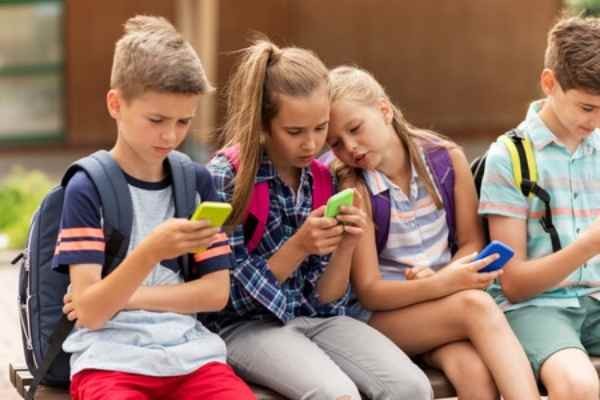 adolescentes adictos movil problemas salud mental