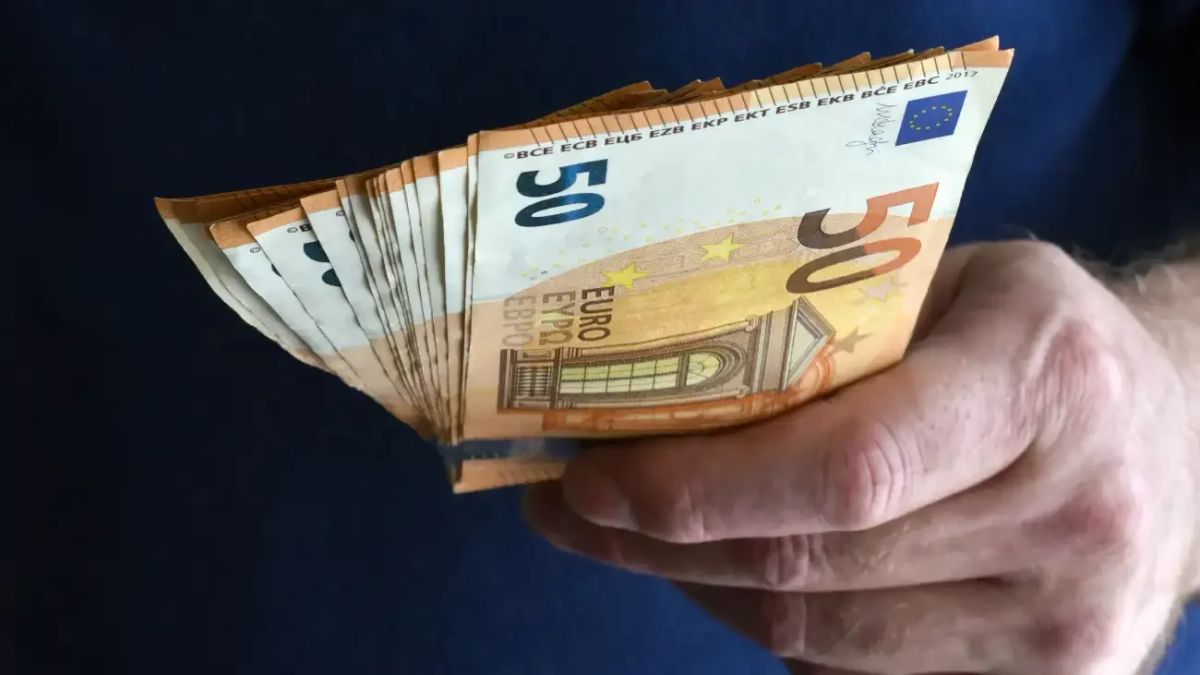 Nueva ayuda de 100 euros por hijo a cargo: requisitos y como solicitarla si cobras el Ingreso Mínimo Vital