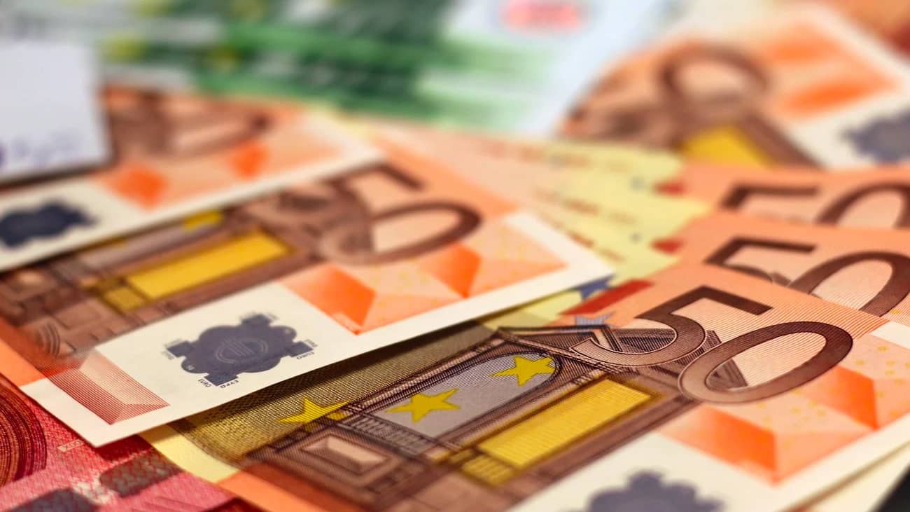 Ayudas y subsidios por desempleo para los mayores de 52 años sin trabajo