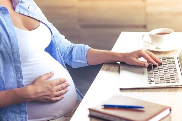 Autónomos con baja por maternidad o paternidad