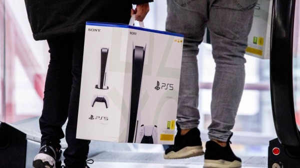 Dónde se puede comprar la PS5 estas Navidades: Amazon, Carrefour, El Corte Inglés ...
