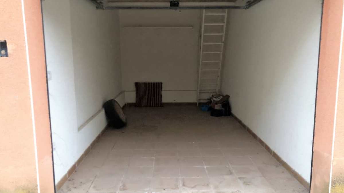 Cochera del chalet en venta en Ciudad Real