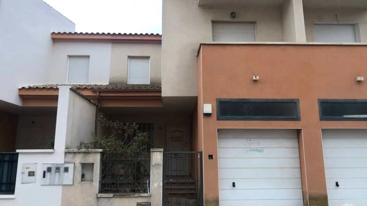 Fachada del chalet en venta en Ciudad Real