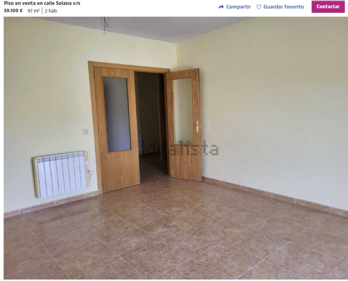 Piso en venta en Solar por un precio de 39.100 euros