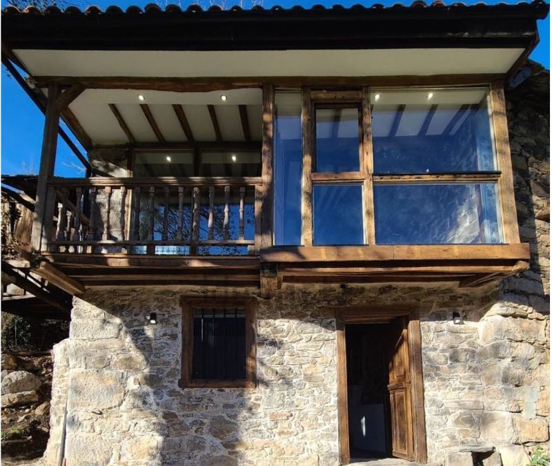 Casa de piedra en Asturias