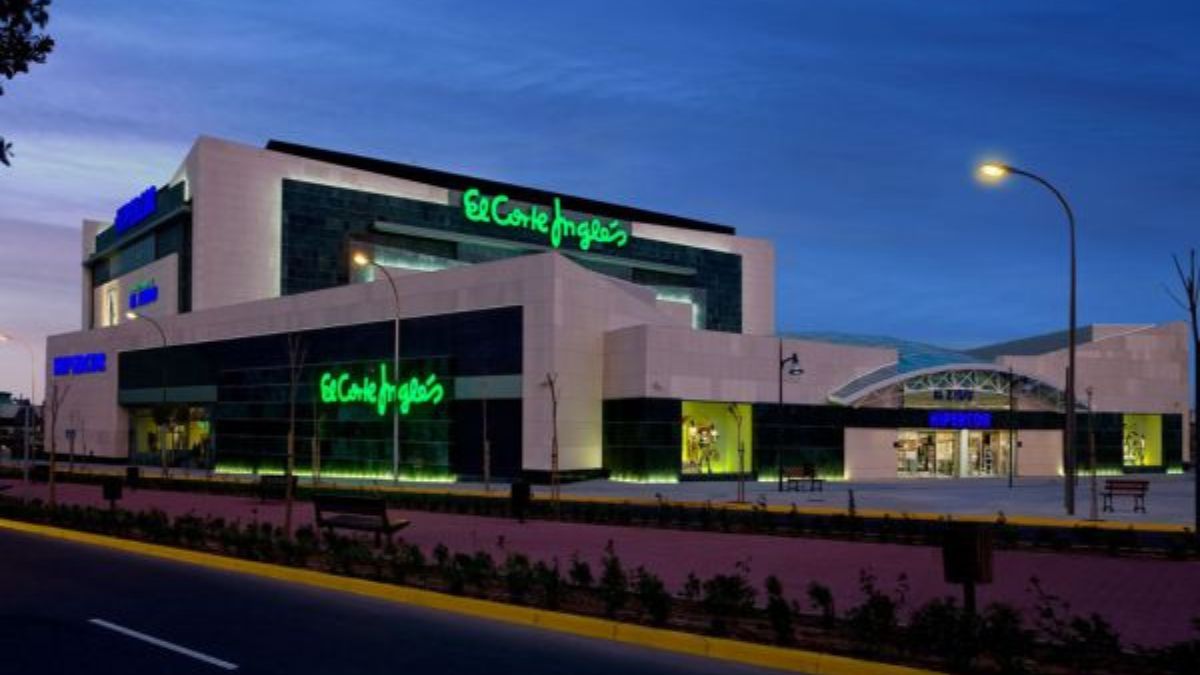 Horario festivo 1 de noviembre El Corte Inlgés