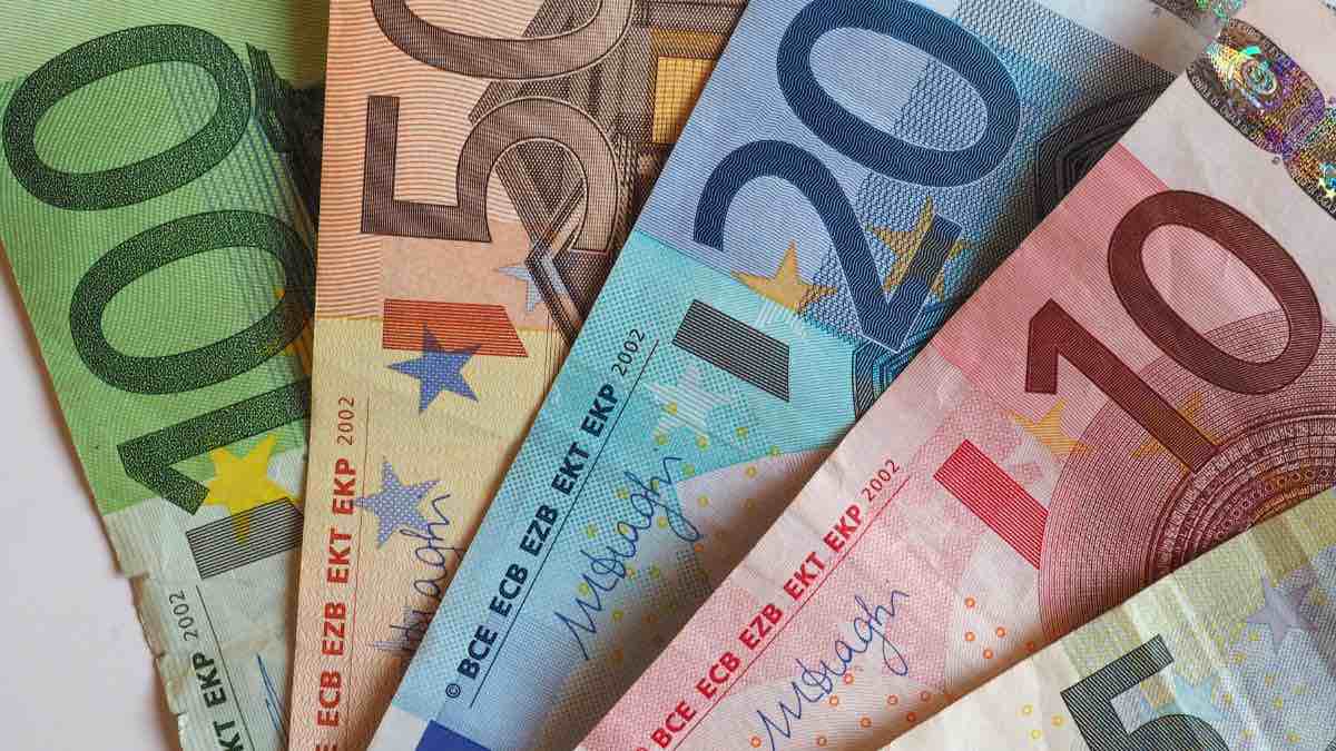 Dinero