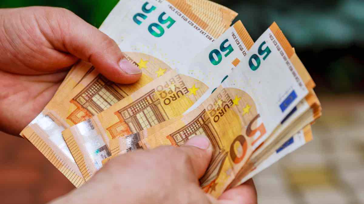 Manos euros