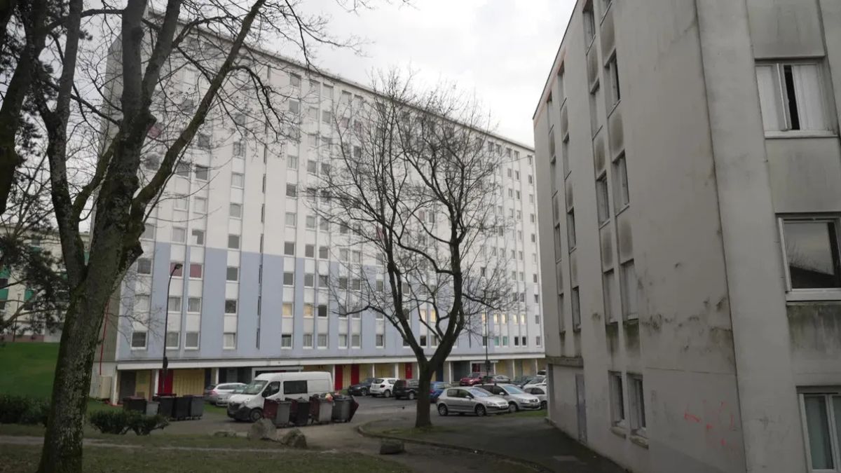 Varios edificios en la localida dafectada por la falta de calefacción