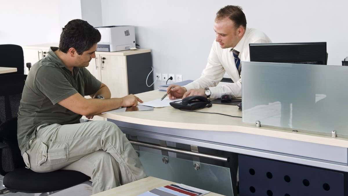 Empleados trabajando