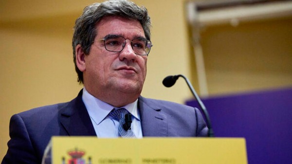 Escrivá propone que la subida de las cuotas a los autónomos sea de un 0,6% cada año hasta 2032