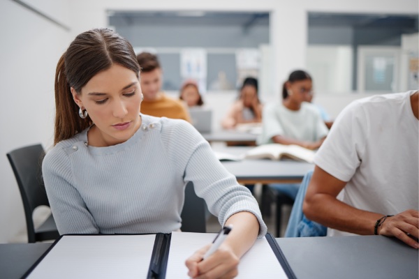 Estudiante becada