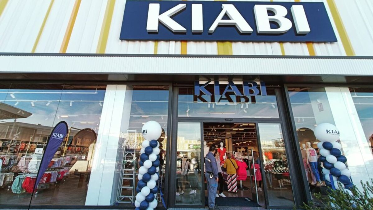 Inauguración de una tienda en un centro comercial