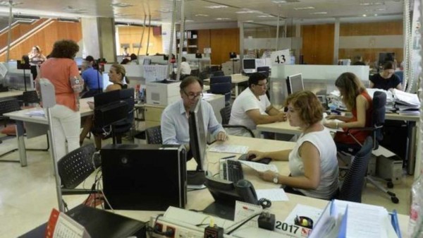 Interinos: esta es la fecha en la que el Gobierno los hará fijos