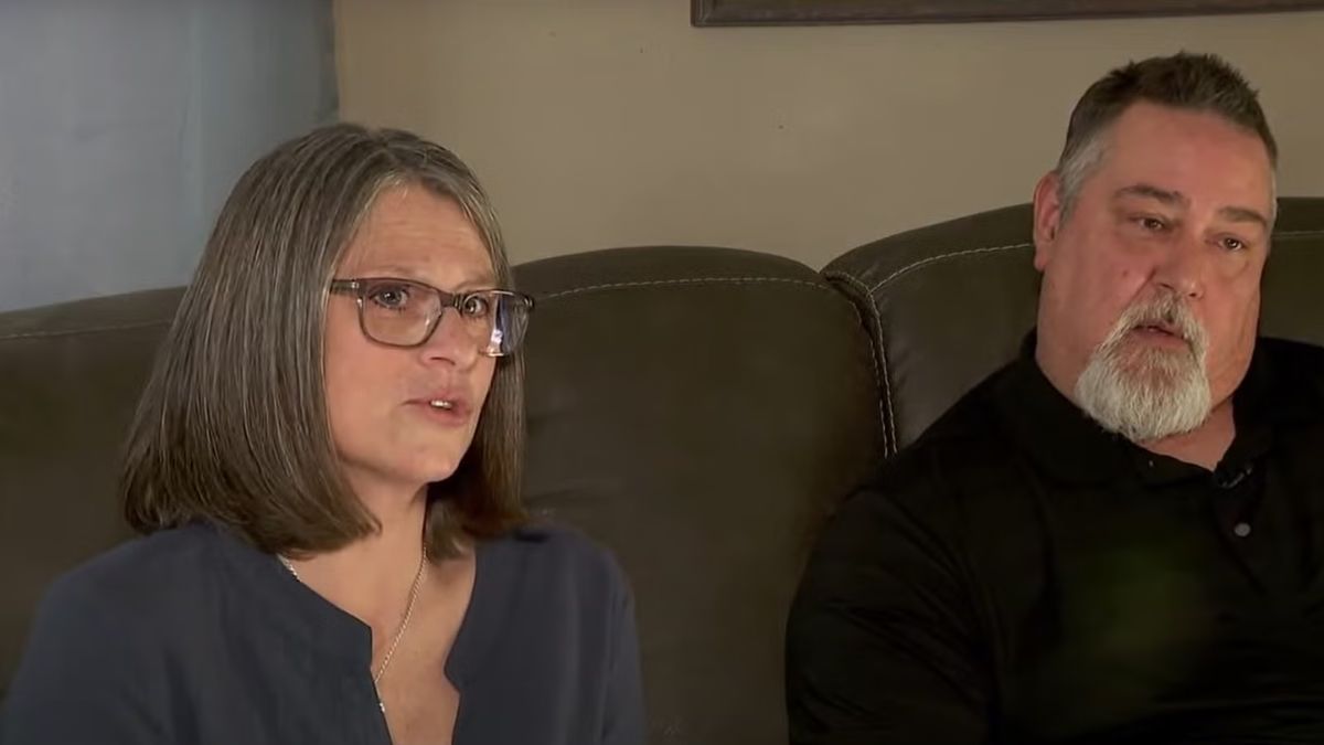 Cameron y su pareja durante la entrevista