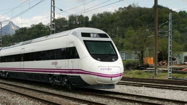 Renfe se suma al Black Friday y lanza billetes de tren desde 8 euros a distintos destinos
