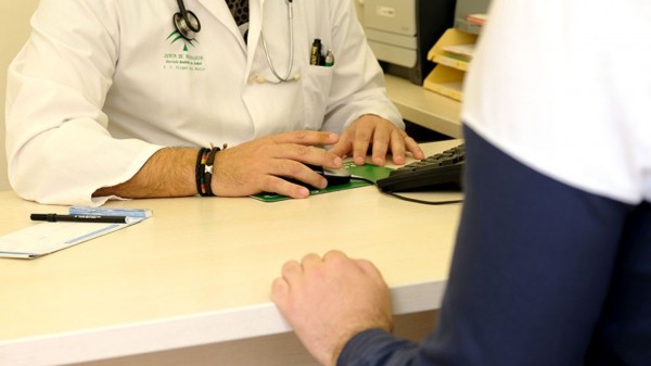 Cómo solicitar y renovar la tarjeta sanitaria en Andalucía
