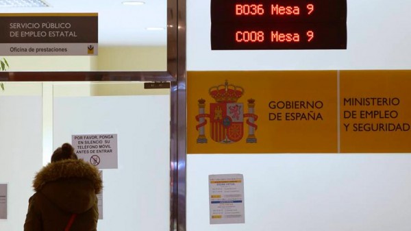 El SEPE avisa: la prestación por ERTE se recorta hasta los 1.302 euros al mes