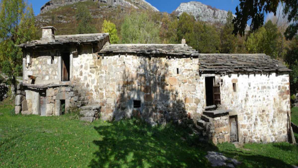 Aldea en venta en Burgos 