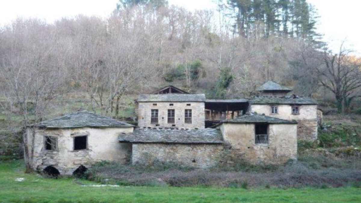 Aldea en venta en Lugo