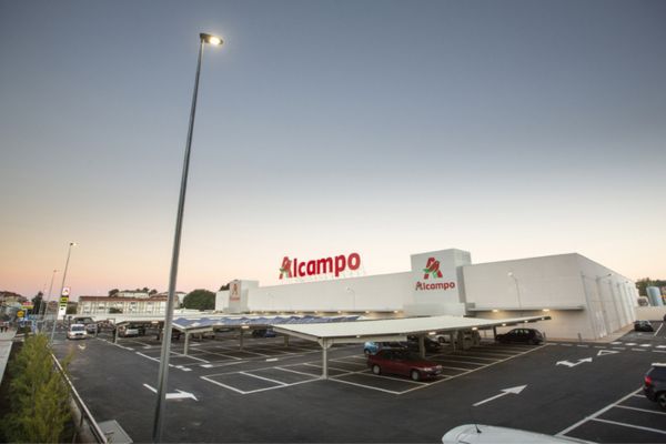 Fachada Alcampo