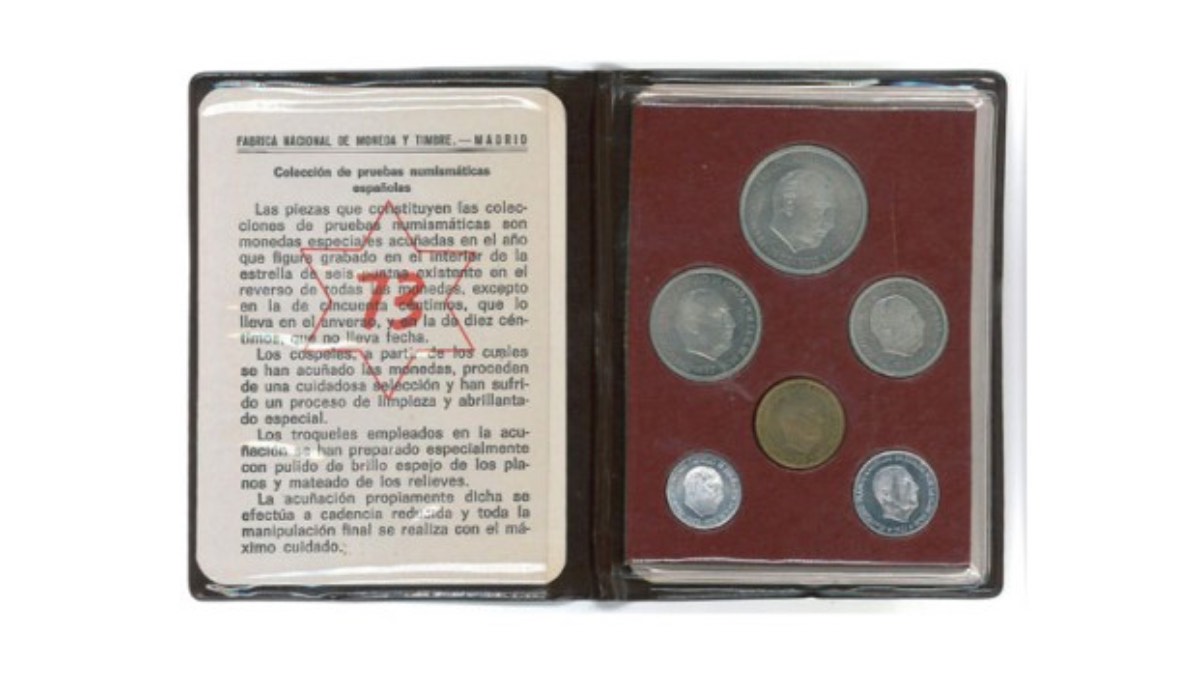 Cartera de pesetas de la época franquista (1973)